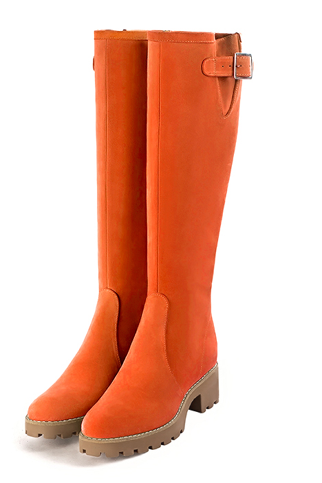 Bottes femme avec des boucles sur mesures orange cl mentine